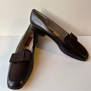 Vaneli Brown Leather Bow Loafers Square Toe Comfort Dress Shoes Sz 10